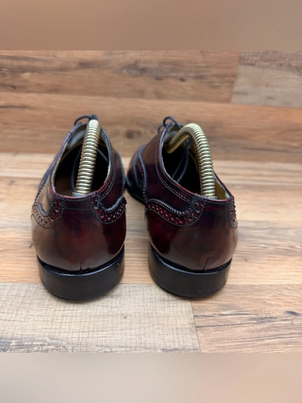 Nordstrom men 8W dark red Oxford Brogue Burgundy Dress Shoes Made In Italy